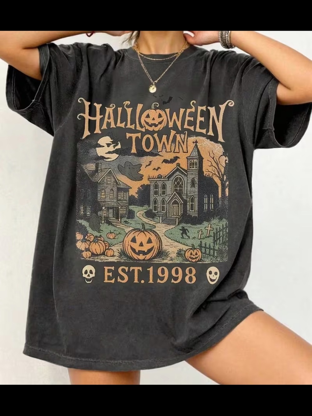 Halloween Town Women’s graphic T-Shirt